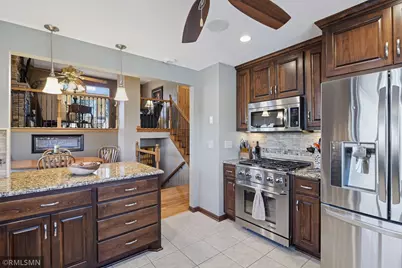 1725 White Oak Drive, Chaska, MN 55318 - Photo 10