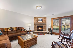 14421 Freesia Way, Apple Valley, MN 55124 - Photo 30