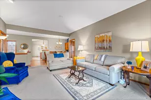 14421 Freesia Way, Apple Valley, MN 55124 - Photo 24