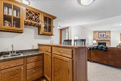 14421 Freesia Way, Apple Valley, MN 55124 - Photo 38