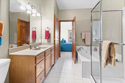 14421 Freesia Way, Apple Valley, MN 55124 - Photo 16