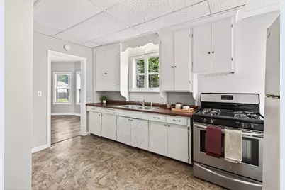 472 Case Avenue, Saint Paul, MN 55130 - Photo 14