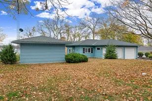 810 N Shore Dr, Waterville, MN 56096 - Photo 4