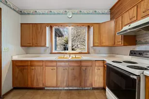 810 N Shore Dr, Waterville, MN 56096 - Photo 34