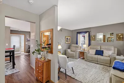 140 12th Avenue S, South Saint Paul, MN 55075 - Photo 4