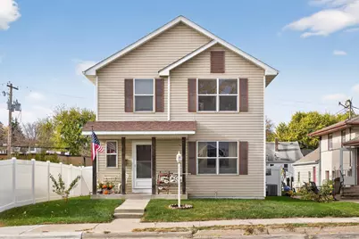 140 12th Avenue S, South Saint Paul, MN 55075 - Photo 1