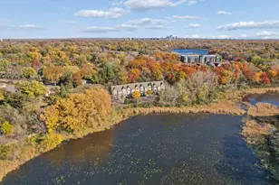 9816 Cove Dr, Minnetonka, MN 55305 - Photo 2