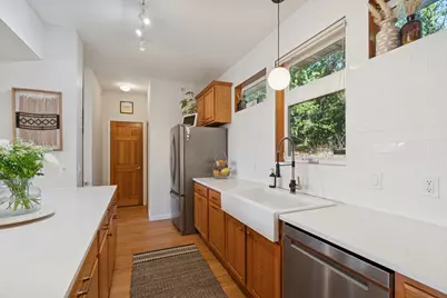 9816 Cove Drive, Minnetonka, MN 55305 - Photo 18