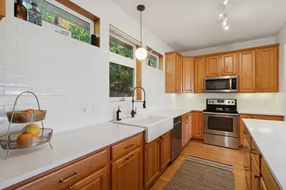 9816 Cove Drive, Minnetonka, MN 55305 - Photo 20