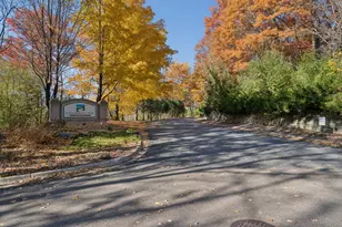 9816 Cove Dr, Minnetonka, MN 55305 - Photo 36