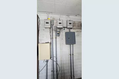 109 W Greeley Street W, Marshall, MN 56258 - Photo 4