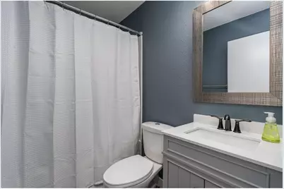 1105 S Valley Street, New Ulm, MN 56073 - Photo 12