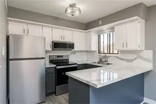 1105 S Valley St, New Ulm, MN 56073 - Photo 4