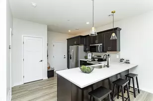 5211 Harvest Square Ln NW, Rochester, MN 55901 - Photo 8