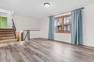 7714 York Ln N, Brooklyn Park, MN 55443 - Photo 2