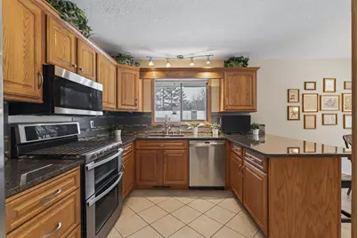 12825 Woodview Lane, Burnsville, MN 55337 - Photo 14