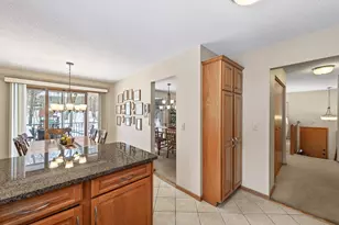 12825 Woodview Ln, Burnsville, MN 55337 - Photo 16