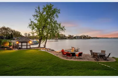 15283 Edgewater Circle NE, Prior Lake, MN 55372 - Photo 6