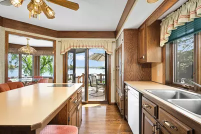 15283 Edgewater Circle NE, Prior Lake, MN 55372 - Photo 32