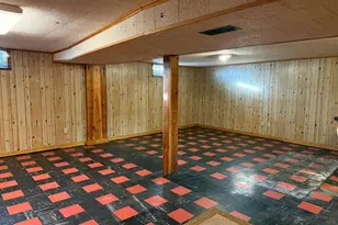 627 Southview Dr, Marshall, MN 56258 - Photo 12