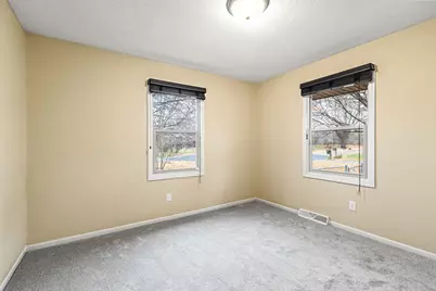 11345 53rd Avenue N, Plymouth, MN 55442 - Photo 16