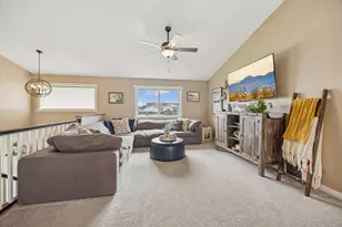 7880 Gunner Dr, Clear Lake, MN 55319 - Photo 10