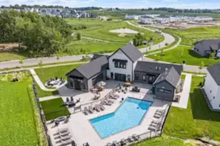 5380 Robinwood Ct, Victoria, MN 55318 - Photo 6