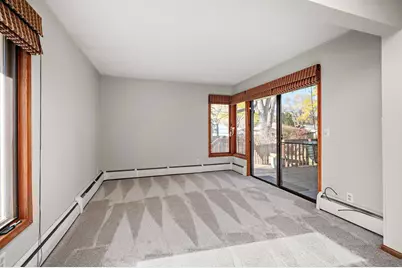 3933 Douglas Drive N, Crystal, MN 55422 - Photo 8