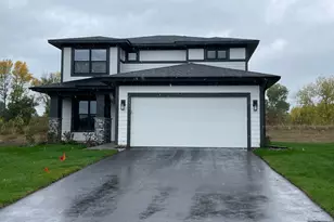 5395 Robinwood Ct, Victoria, MN 55318 - Photo 1