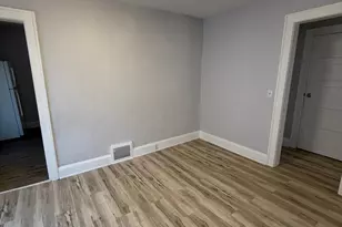 496 Maryland Ave W, Saint Paul, MN 55117 - Photo 12