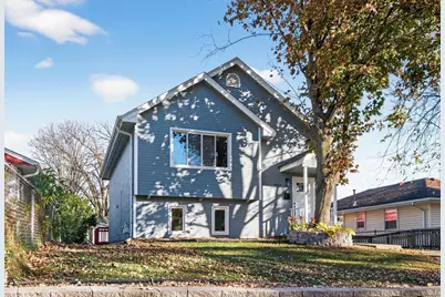 3432 Lee Avenue N, Crystal, MN 55422 - Photo 1