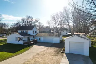 421 6th St, Albany, MN 56307 - Photo 4