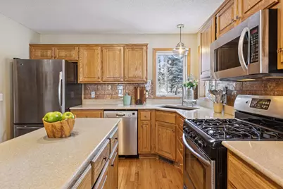 705 Valley View Court, Shoreview, MN 55126 - Photo 16