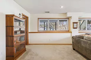 705 Valley View Ct, Shoreview, MN 55126 - Photo 36