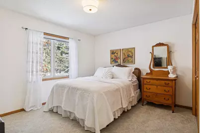 705 Valley View Court, Shoreview, MN 55126 - Photo 30