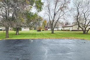 940 Portland St, Villard, MN 56385 - Photo 16