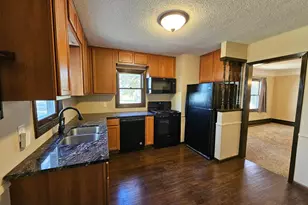 2665 Lake Shore Ave, Little Canada, MN 55117 - Photo 4