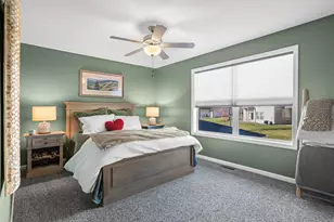 1102 Lorraine Ct, Carver, MN 55315 - Photo 20