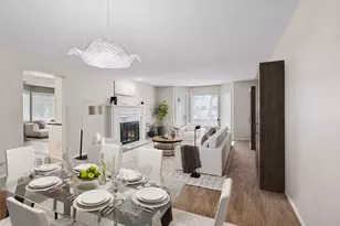 1135 Hollybrook Dr, Wayzata, MN 55391 - Photo 4