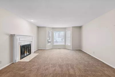 1135 Hollybrook Drive, Wayzata, MN 55391 - Photo 8