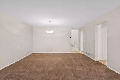 1135 Hollybrook Drive, Wayzata, MN 55391 - Photo 10