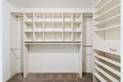 1135 Hollybrook Drive, Wayzata, MN 55391 - Photo 22