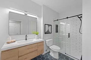 645 N 1st St, Minneapolis, MN 55401 - Photo 14