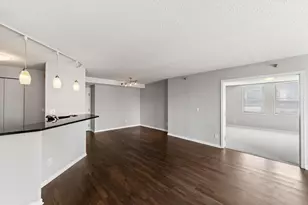 401 S 1st St, Minneapolis, MN 55401 - Photo 4