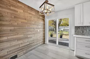 916 Linn Ave SW, Owatonna, MN 55060 - Photo 8