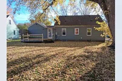 667 Madson Avenue SW, Hutchinson, MN 55350 - Photo 2