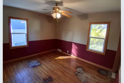 667 Madson Avenue SW, Hutchinson, MN 55350 - Photo 10