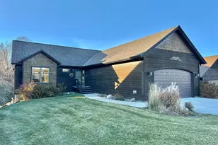 310 Tianna Dr, Walker, MN 56484 - Photo 2