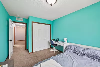 1956 Commonwealth Boulevard #2, Chanhassen, MN 55317 - Photo 24