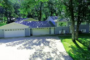 903 Woodland Cir, Long Prairie, MN 56347 - Photo 4